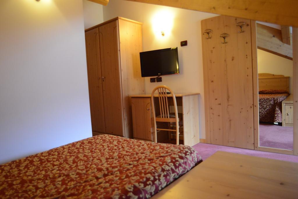אנדלו Hotel Canada חדר תמונה