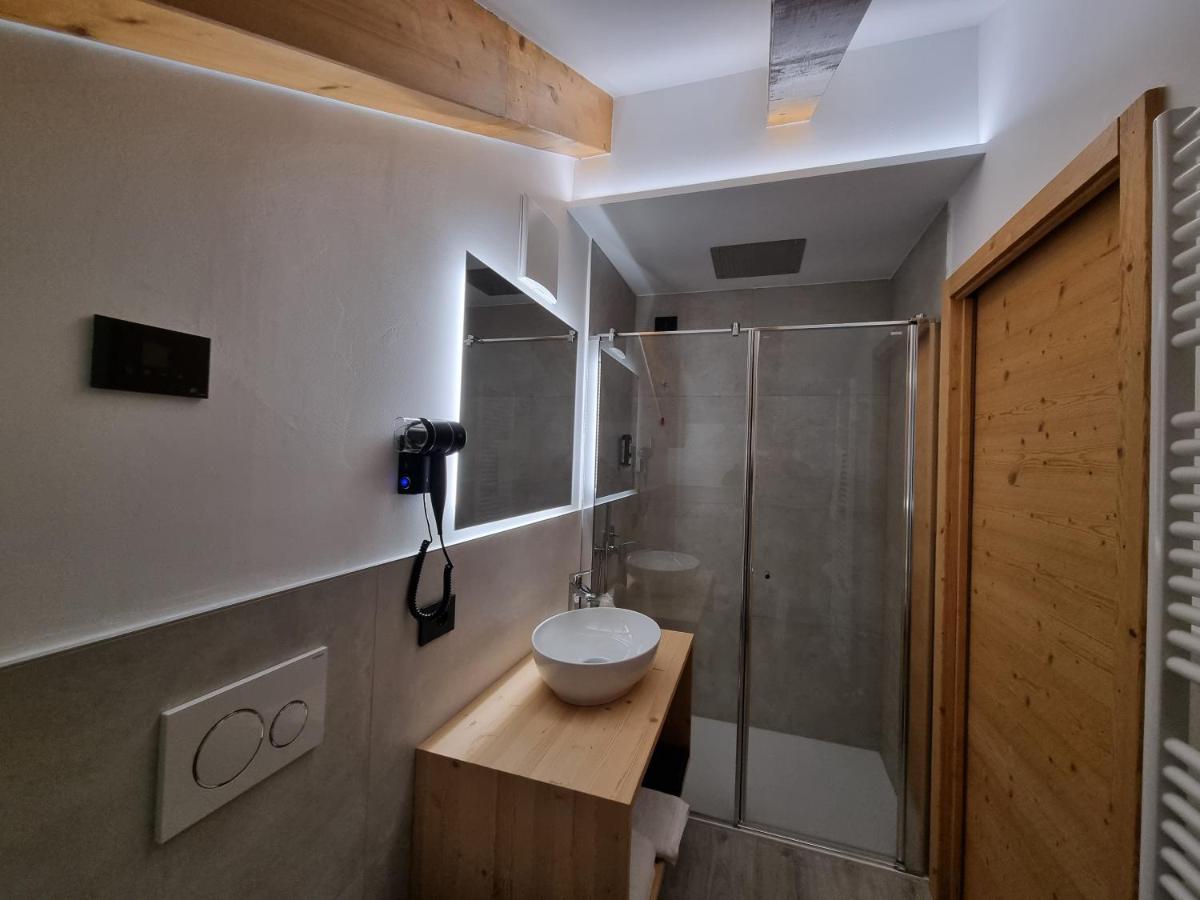 אנדלו Hotel Canada מראה חיצוני תמונה